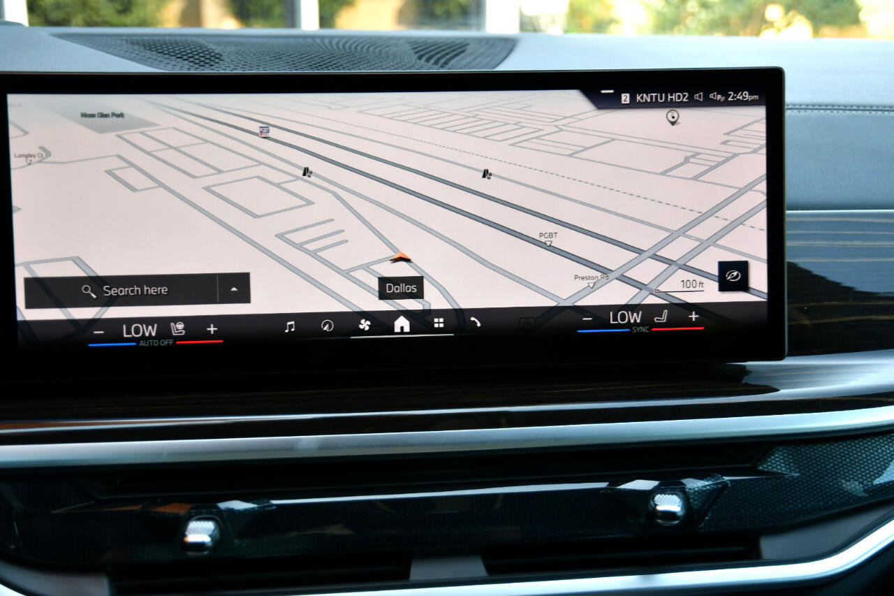 Used 2025 BMW X5 xDrive50e image 16