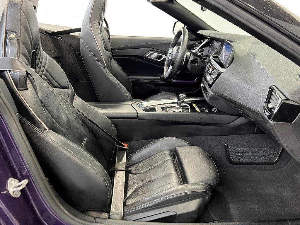 Used 2023 BMW Z4 sDrive30i w/ Driving Assistance Package image 14