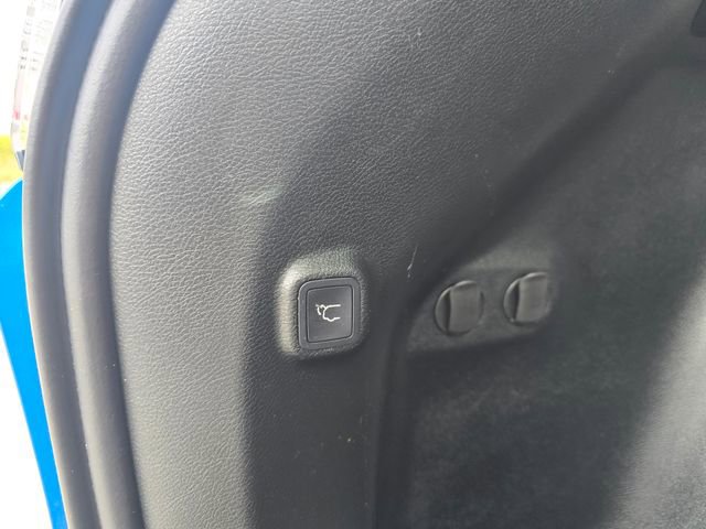 Used 2022 Jeep Cherokee Trailhawk w/ Comfort/Convenience Group AWD/4WD image 14