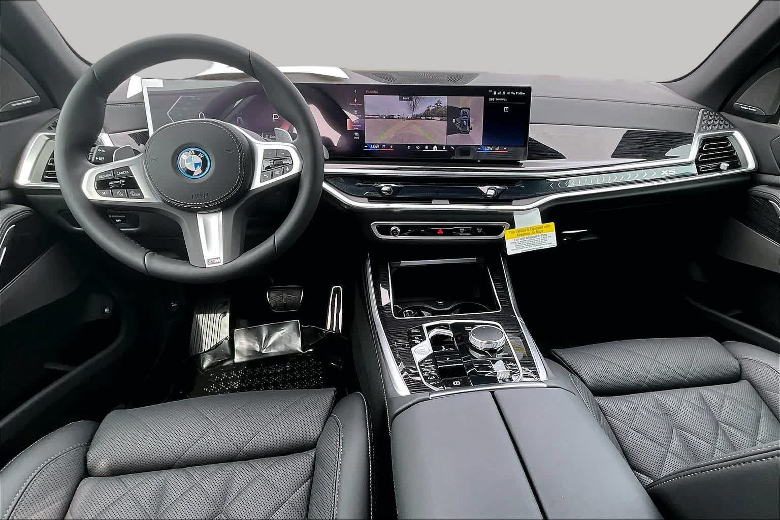 New 2026 BMW X5 xDrive50e w/ M Sport Package AWD/4WD image 5