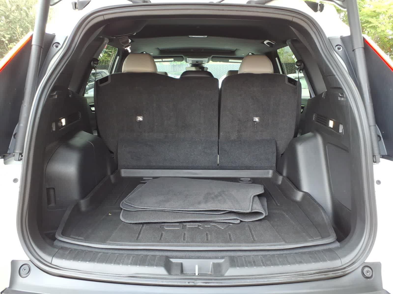 Used 2023 Honda CR-V Sport Touring image 6