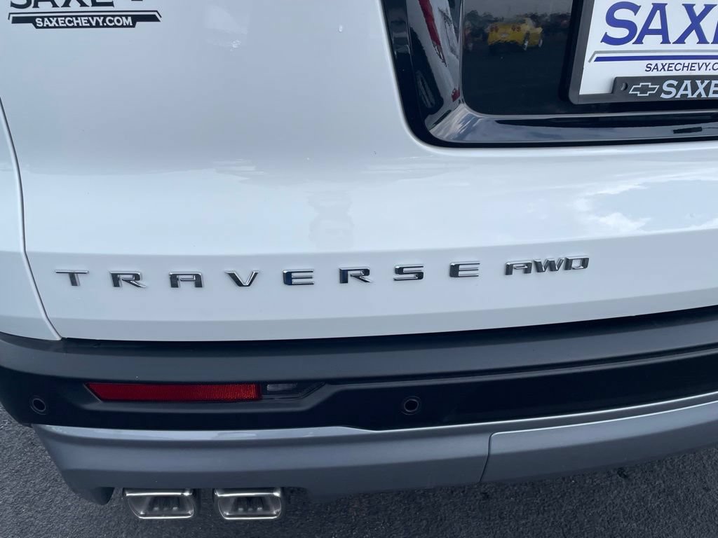Used 2026 Chevrolet Traverse LT AWD/4WD image 28