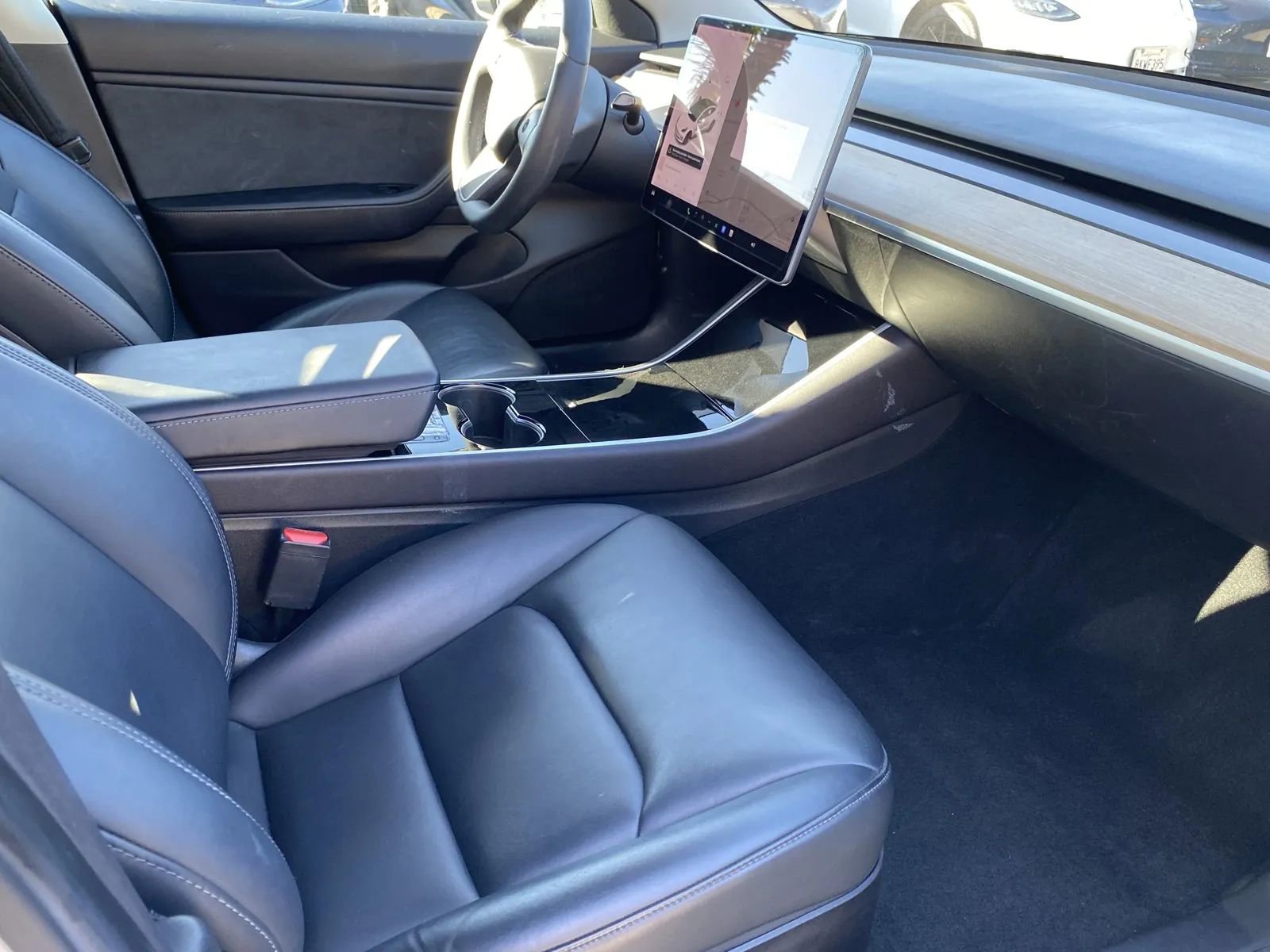Used 2019 Tesla Model 3 Standard Range Plus image 6