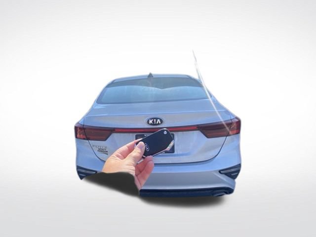 Used 2021 Kia Forte LXS FWD image 6