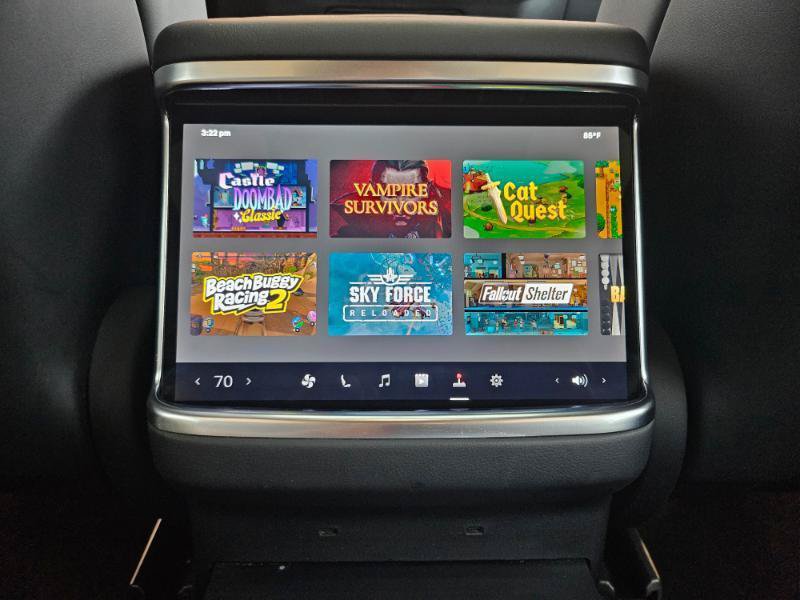 Used 2023 Tesla Model X AWD/4WD image 70