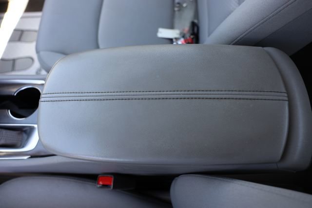 Used 2019 Chevrolet Malibu LT FWD image 31