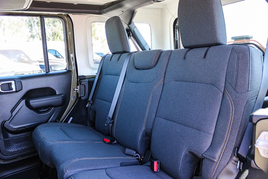New 2026 Jeep Wrangler Unlimited Sport AWD/4WD image 19