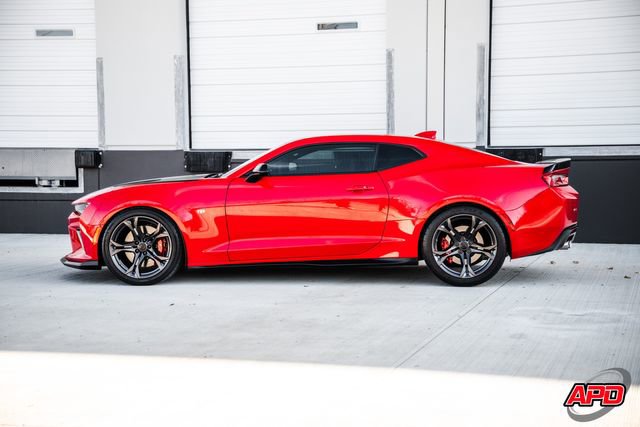 Used 2017 Chevrolet Camaro SS RWD image 48