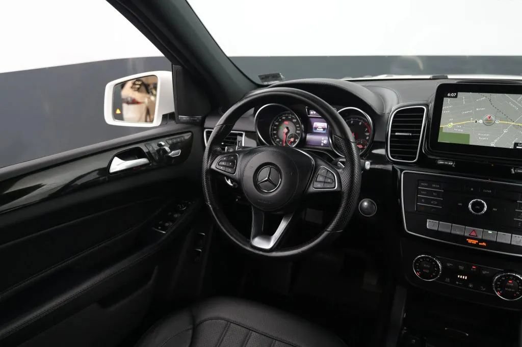 Used 2019 Mercedes-Benz GLS 450 4MATIC w/ Premium 1 Package image 37