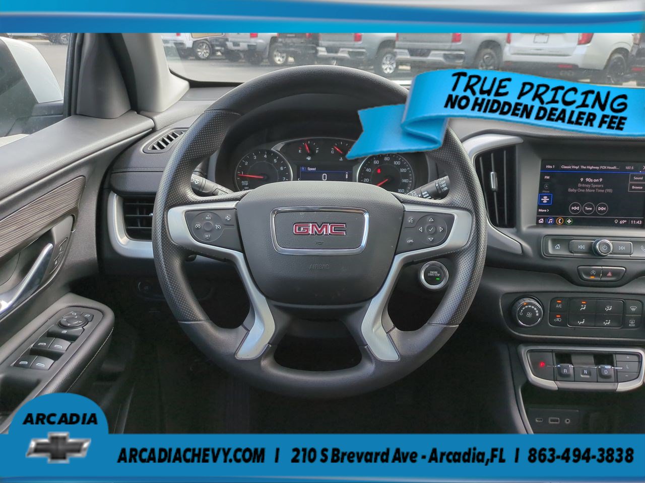 Used 2024 GMC Terrain SLE AWD/4WD image 16