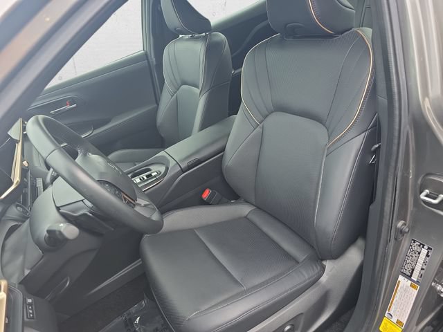 Used 2023 Toyota Crown Platinum AWD/4WD image 14