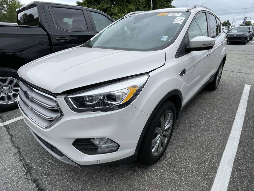 Used 2018 Ford Escape Titanium AWD/4WD image 5