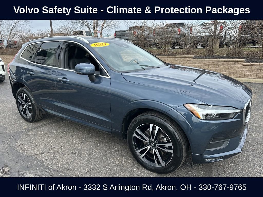 Used 2021 Volvo XC60 T5 Momentum w/ Premium Package image 16