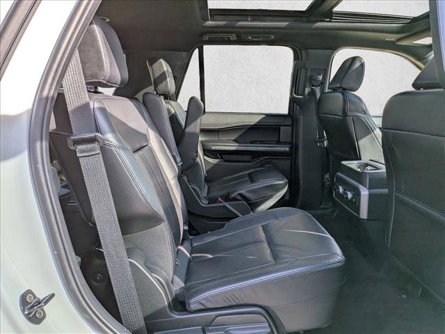 Used 2021 Ford Expedition XLT image 22