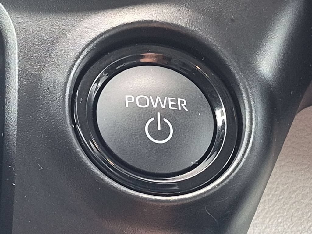 Used 2026 Toyota Sienna XLE FWD image 30