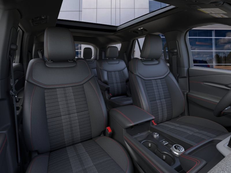 New 2026 Ford Explorer ST-Line w/ ST-Line Street Pack AWD/4WD image 10