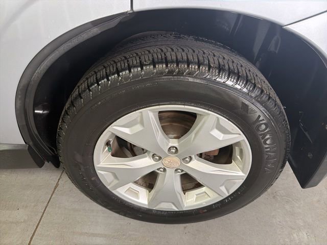 Used 2016 Subaru Forester 2.5i Premium w/ Popular Package #1 AWD/4WD image 27