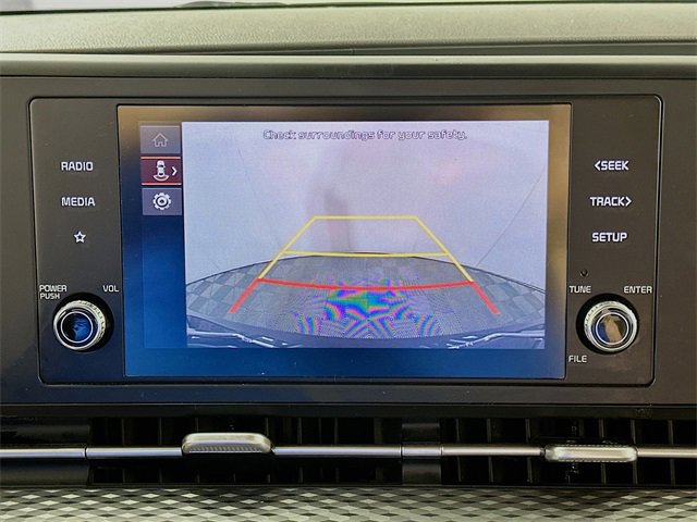 Used 2024 Kia Carnival LX image 17