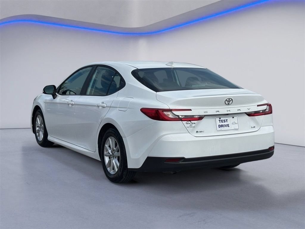 Used 2025 Toyota Camry LE FWD image 3