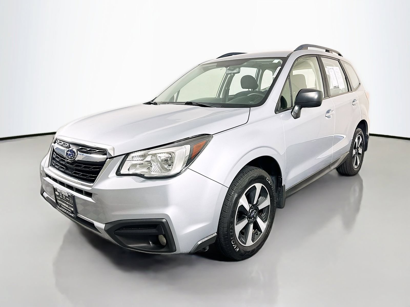Used 2017 Subaru Forester 2.5i w/ Alloy Wheel Package AWD/4WD image 3