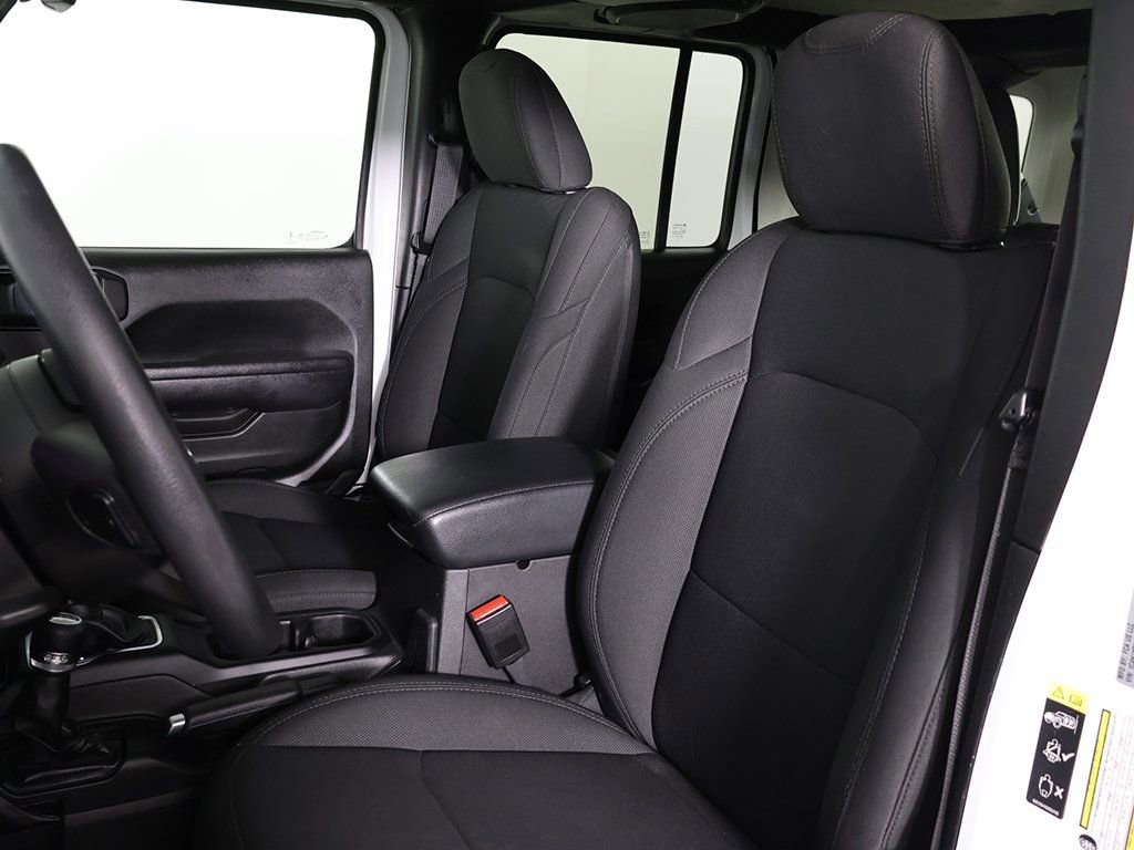 Used 2022 Jeep Wrangler Unlimited Sport image 23