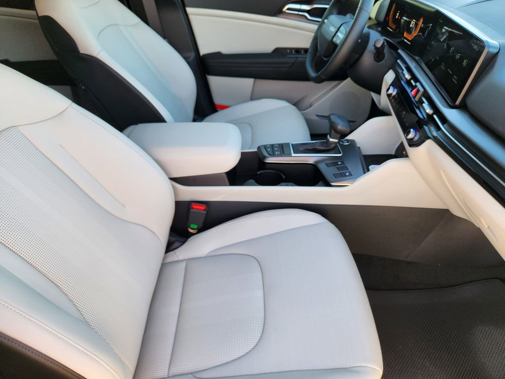 New 2026 Kia Sportage EX image 10