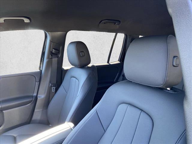 Used 2025 Mercedes-Benz GLB 250 image 12