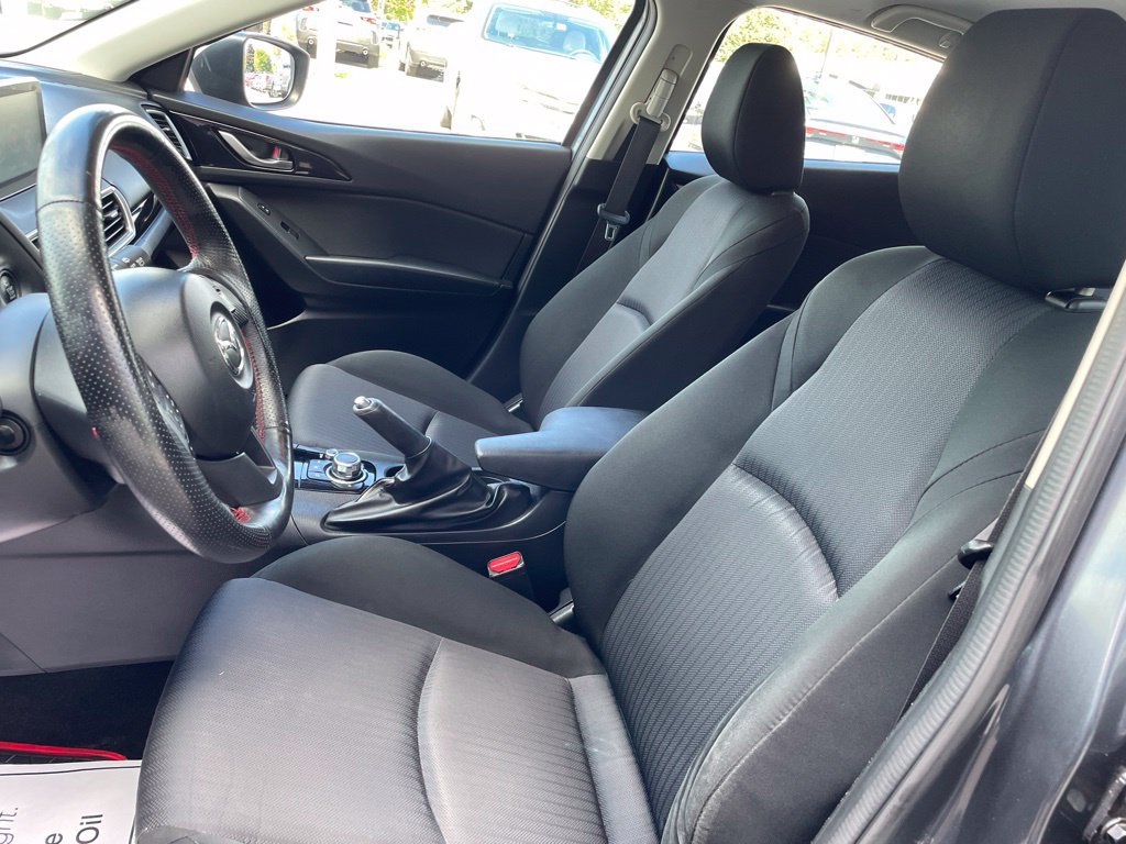 Used 2016 MAZDA MAZDA3 i Sport FWD image 11