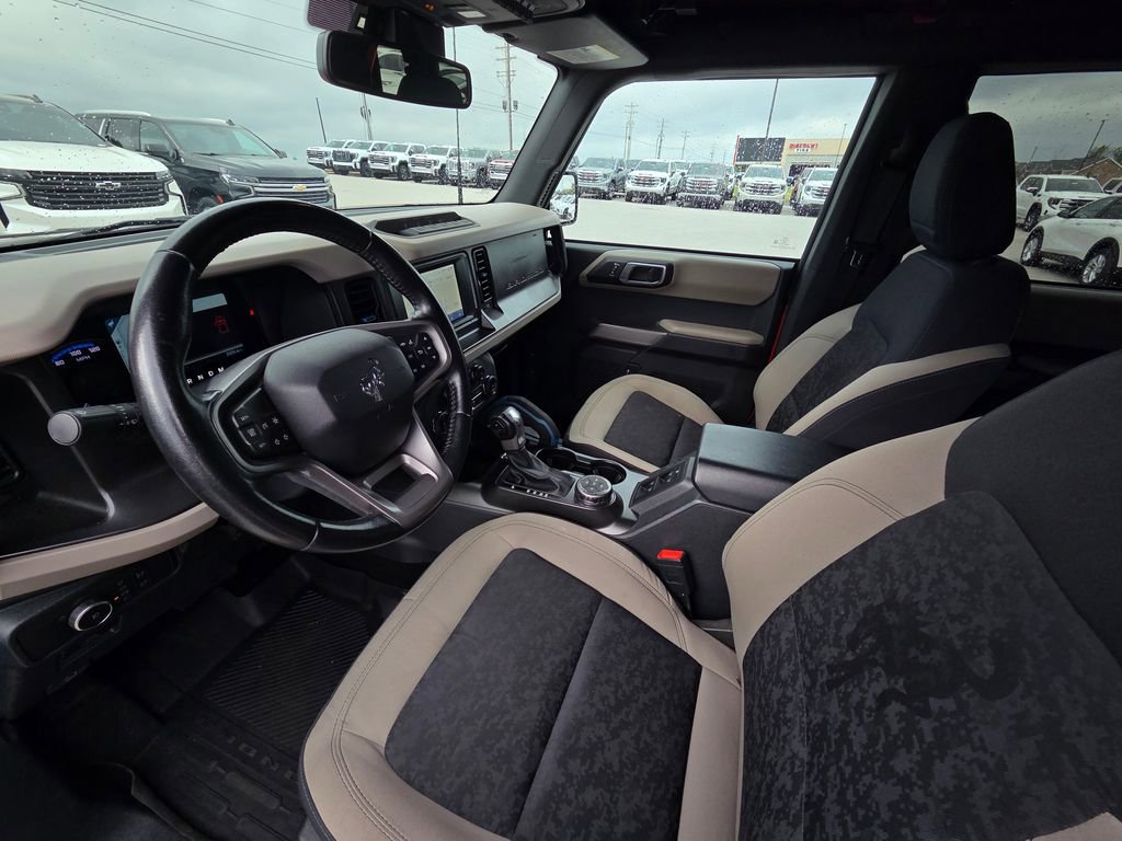 Used 2022 Ford Bronco Wildtrak image 10