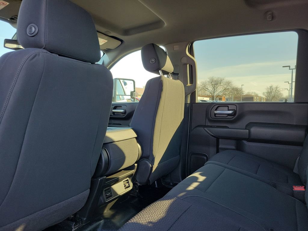 Used 2022 Chevrolet Silverado 2500 W/T w/ Gooseneck/5TH Wheel Package image 15