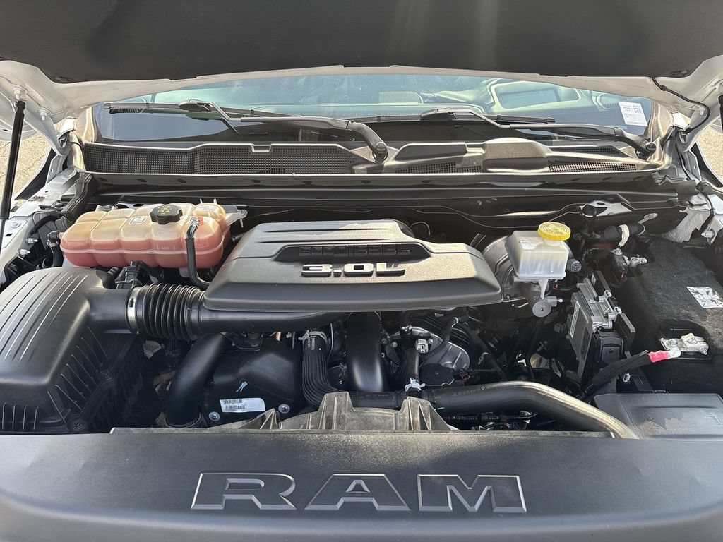 Used 2021 RAM 1500 Limited AWD/4WD image 37