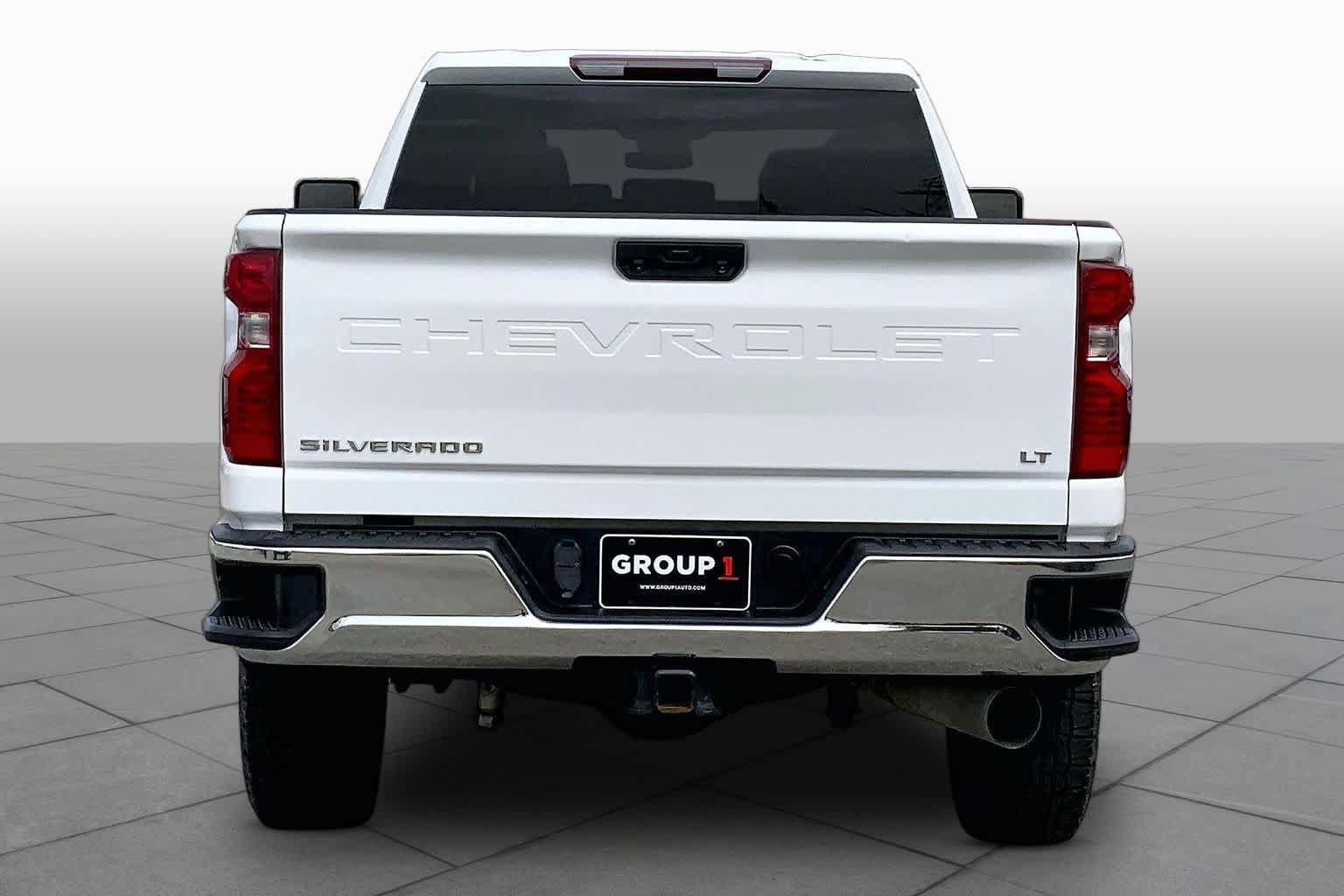 Used 2024 Chevrolet Silverado 2500 LT AWD/4WD image 5