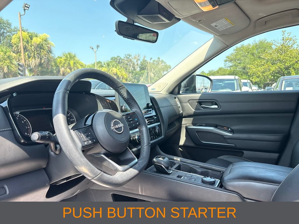 Used 2023 Nissan Pathfinder SL w/ SL Premium Package AWD/4WD image 5