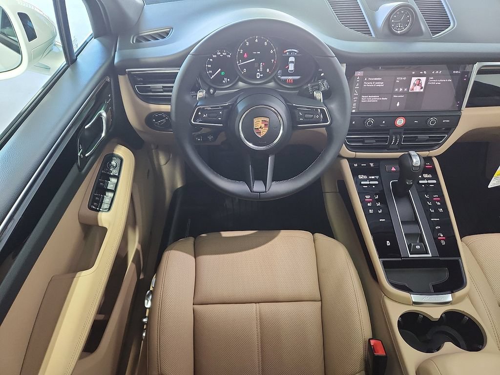 New 2026 Porsche Macan AWD/4WD image 12