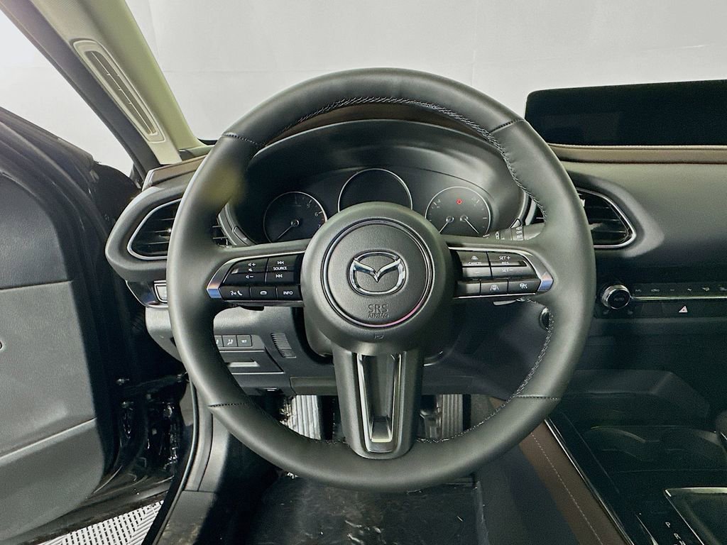 New 2025 MAZDA CX-30 2.5 Turbo w/ Premium Plus Pkg image 14