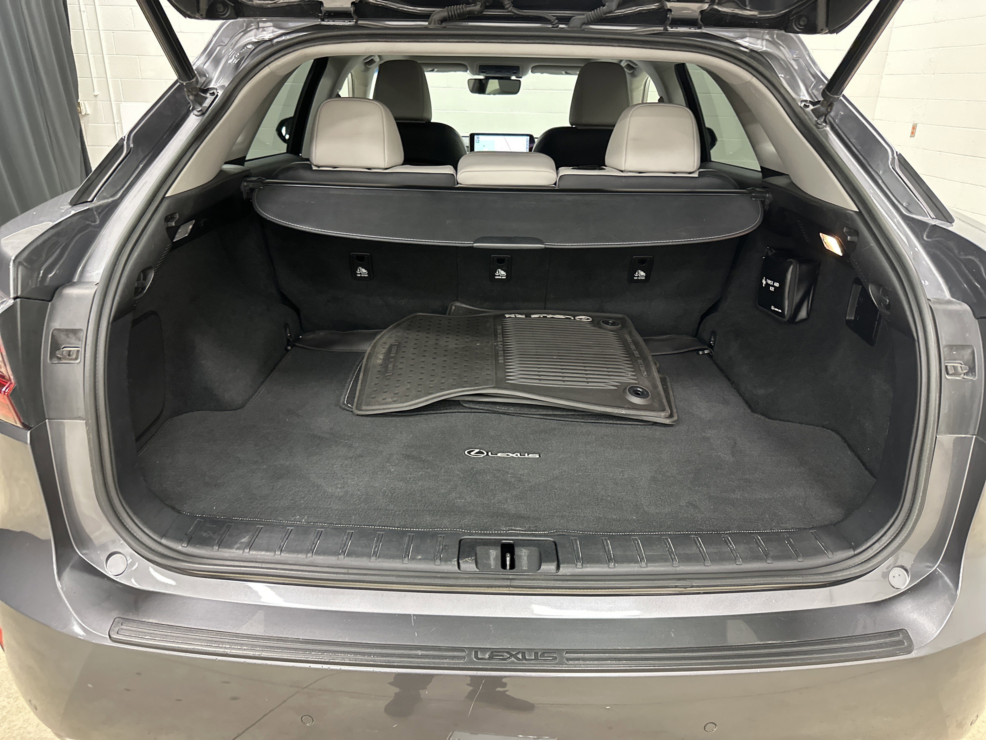 Used 2016 Lexus RX 350 AWD w/ Premium Package image 32