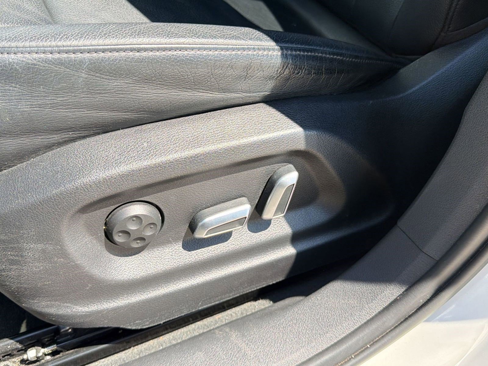 Used 2017 Audi Q3 2.0T Premium w/ Convenience Package FWD image 14