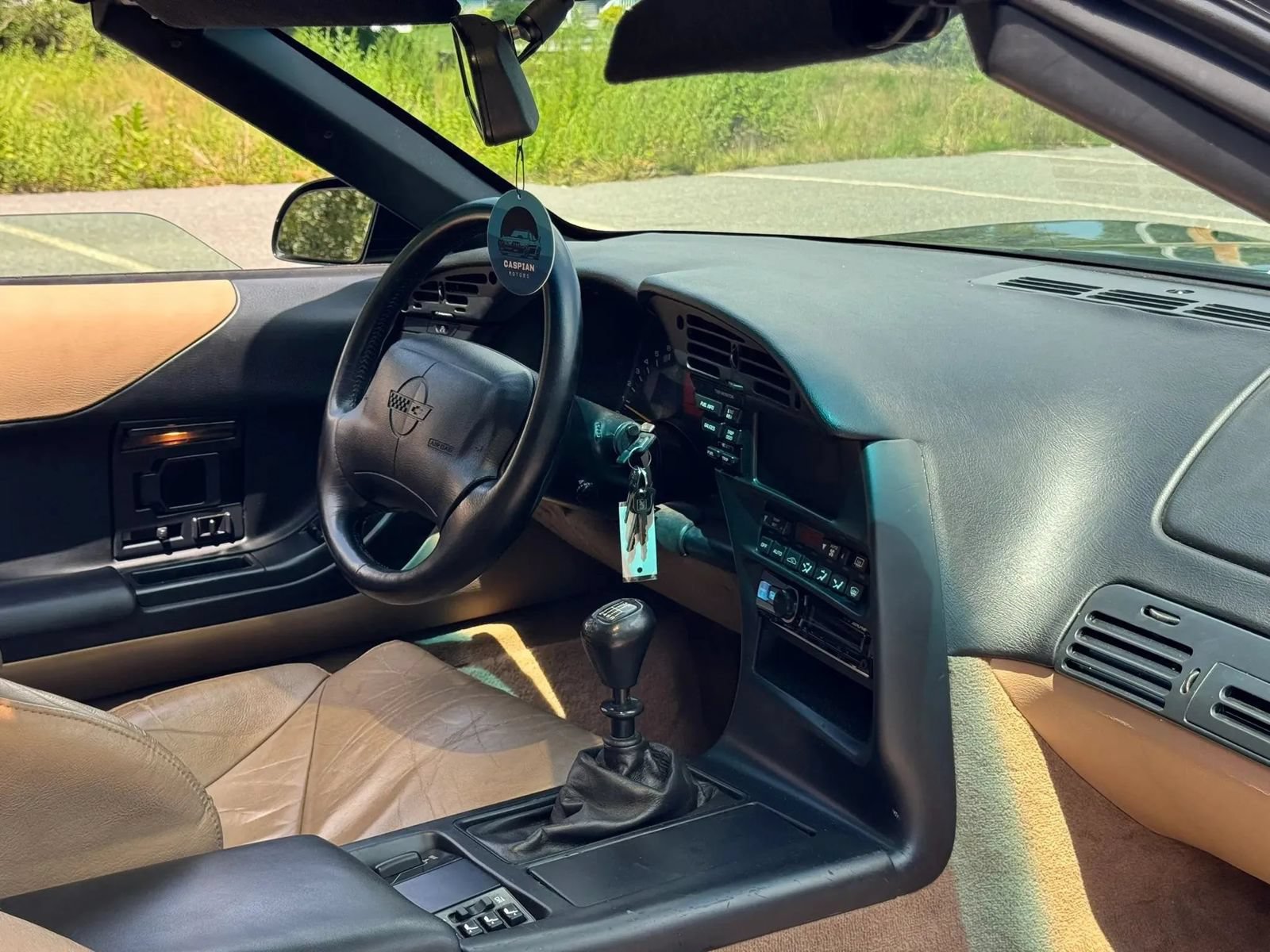 Used 1994 Chevrolet Corvette Coupe RWD image 16