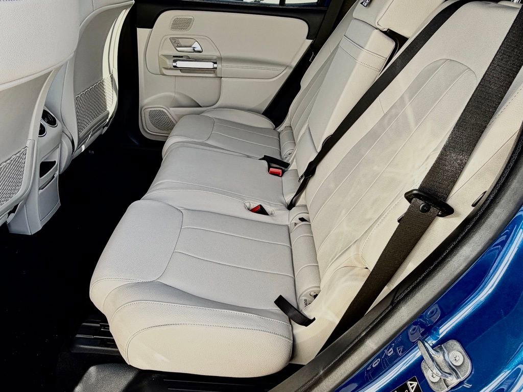 Certified 2026 Mercedes-Benz GLB 250 image 32
