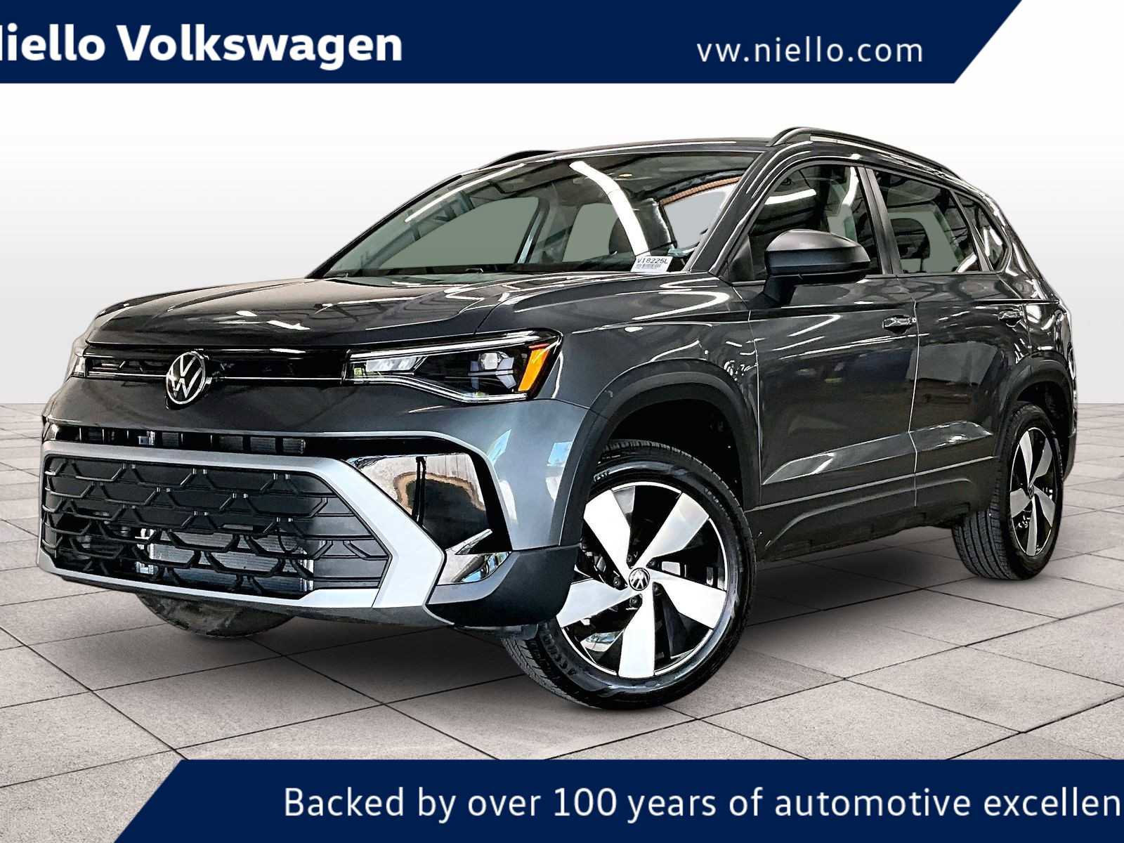 Used 2025 Volkswagen Taos S image 1