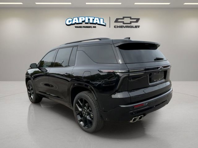 Used 2024 Chevrolet Traverse RS image 3