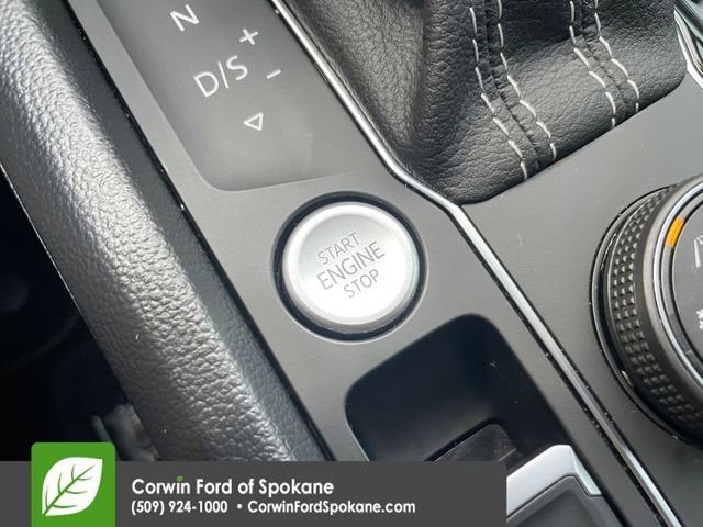 Used 2023 Volkswagen Atlas SEL image 34