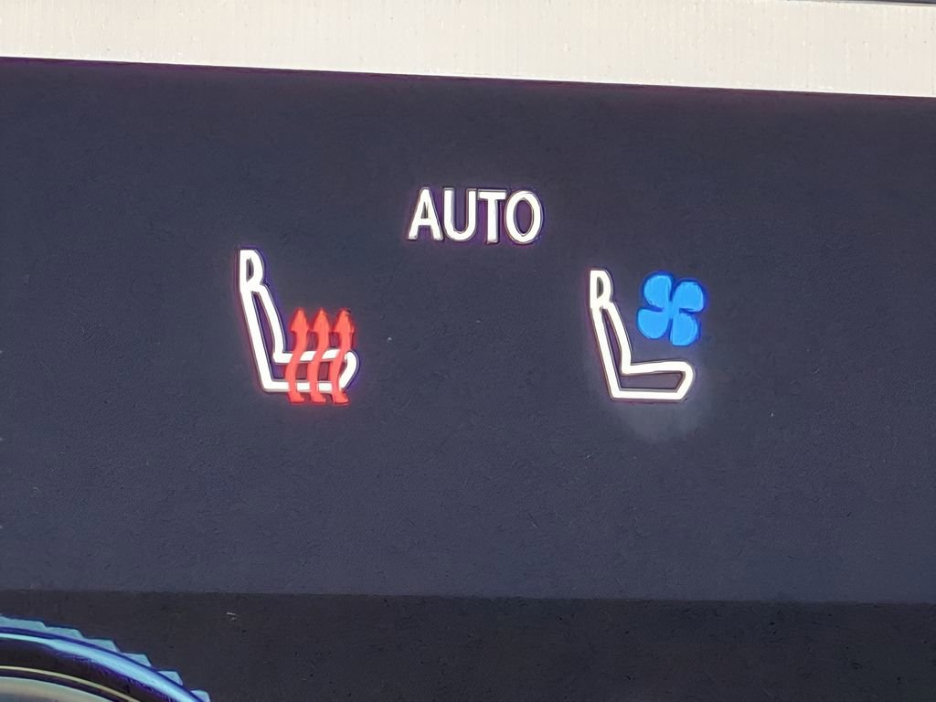 Used 2024 Lexus RX 350 Premium Plus w/ Convenience Package image 24