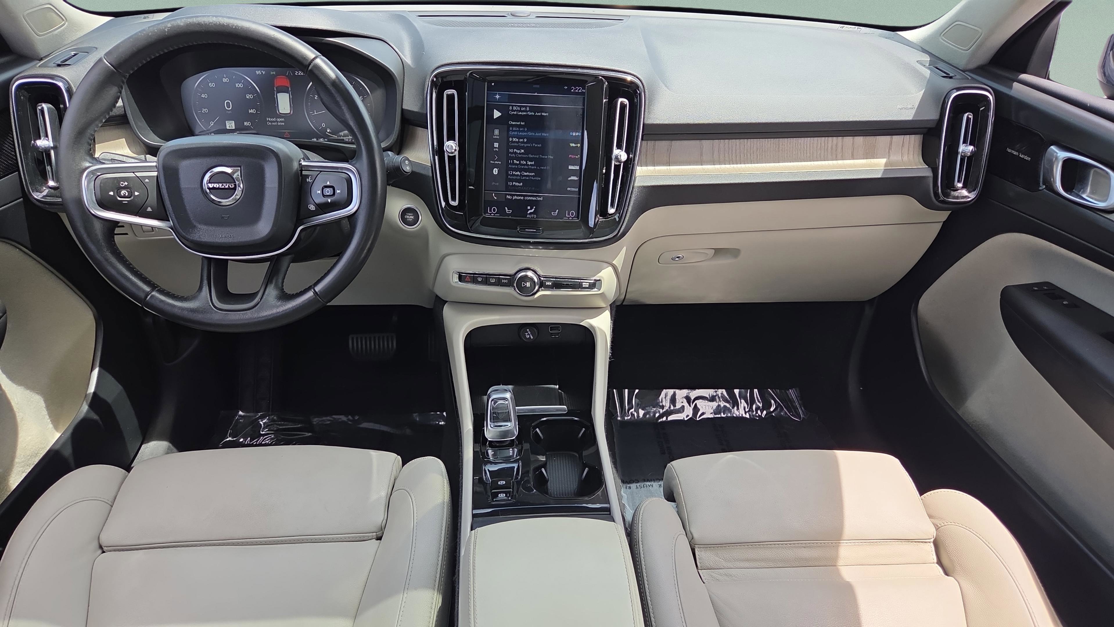 Used 2019 Volvo XC40 T5 Inscription AWD/4WD image 13