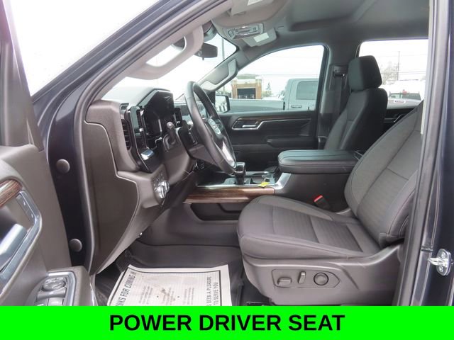 Used 2024 GMC Sierra 1500 Elevation w/ Preferred Package image 18