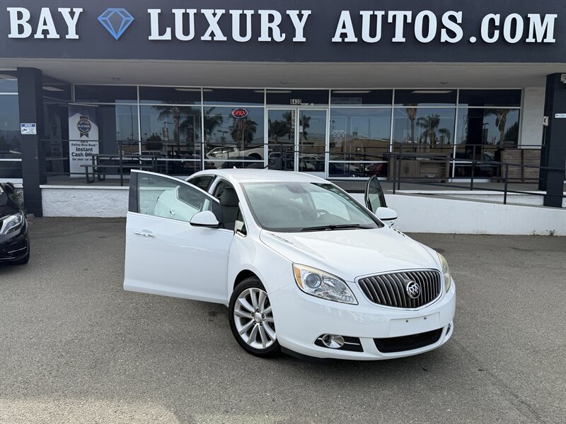 Used 2014 Buick Verano FWD image 23