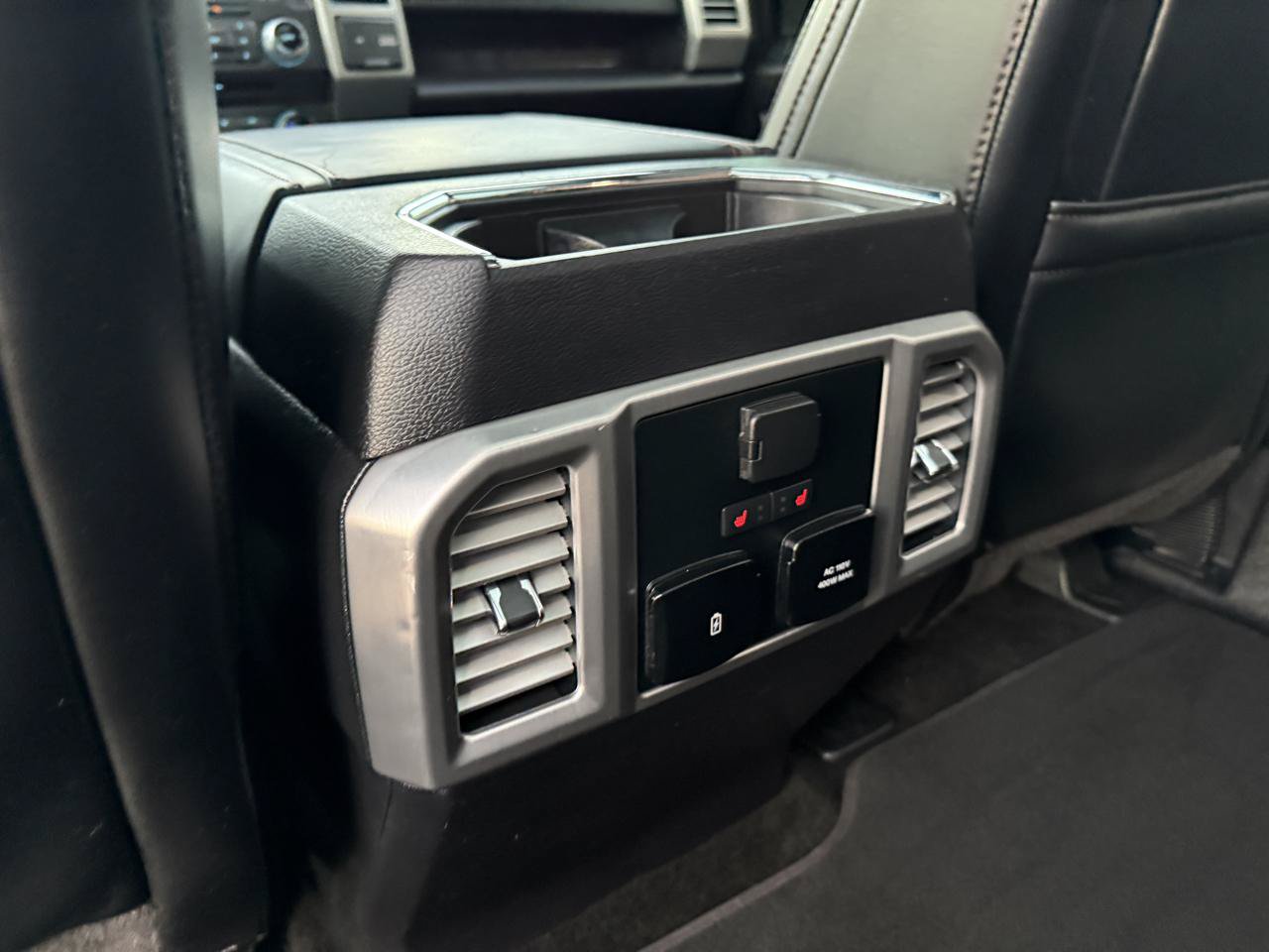 Used 2018 Ford F150 Platinum w/ Equipment Group 701A Luxury AWD/4WD image 33