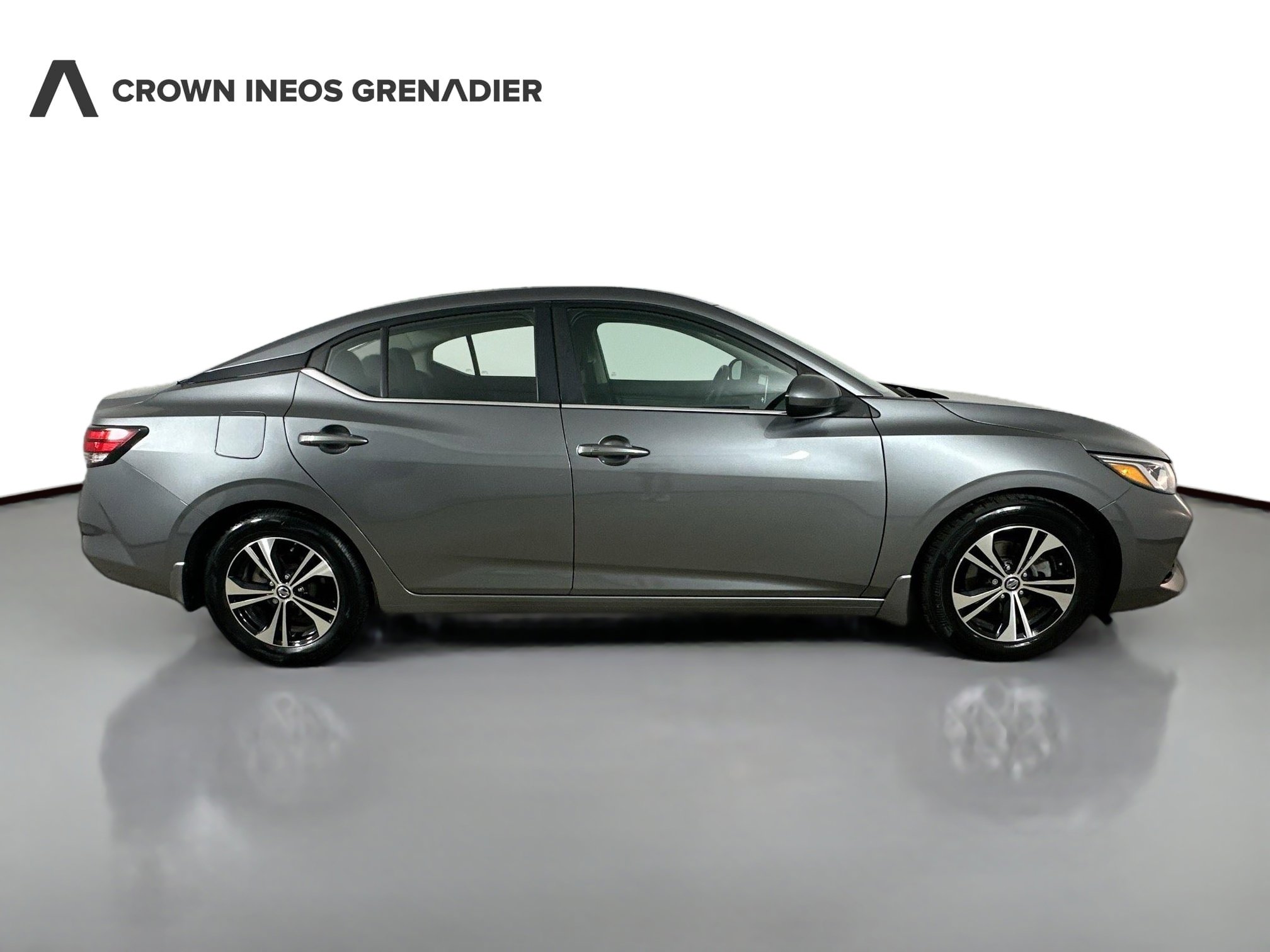 Used 2022 Nissan Sentra SV FWD image 4