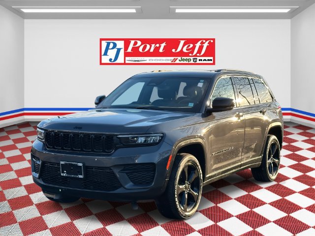 Used 2023 Jeep Grand Cherokee Altitude