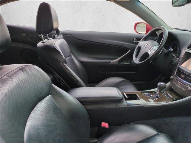 Used 2013 Lexus IS 250C w/ Luxury Pkg image 19